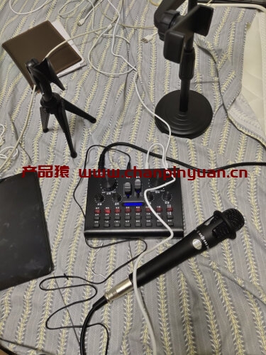 声卡可以连接手机，声卡怎样连接手机