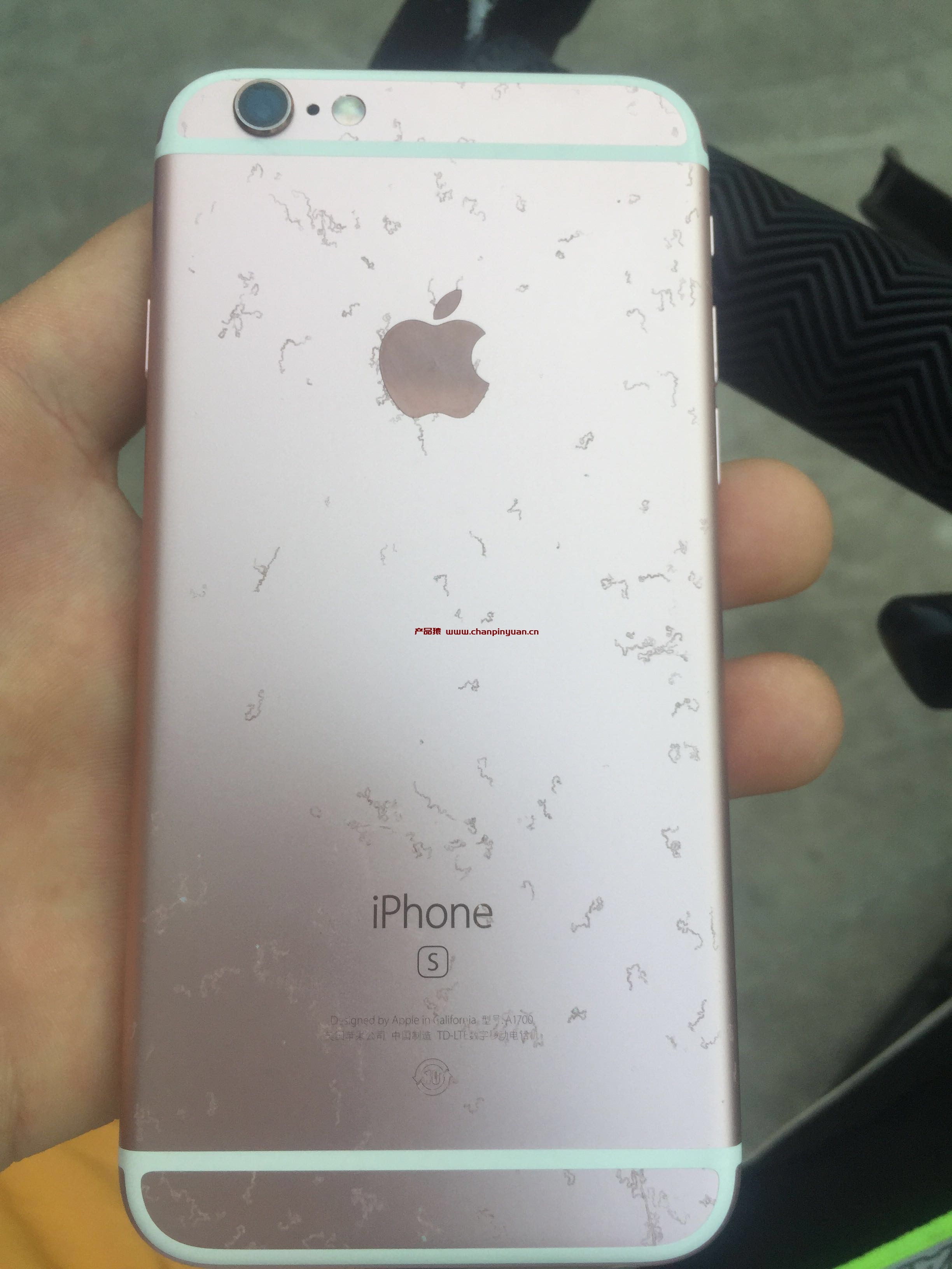 苹果6splus会掉漆吗，我的iPhone6s plus掉漆了 可以修